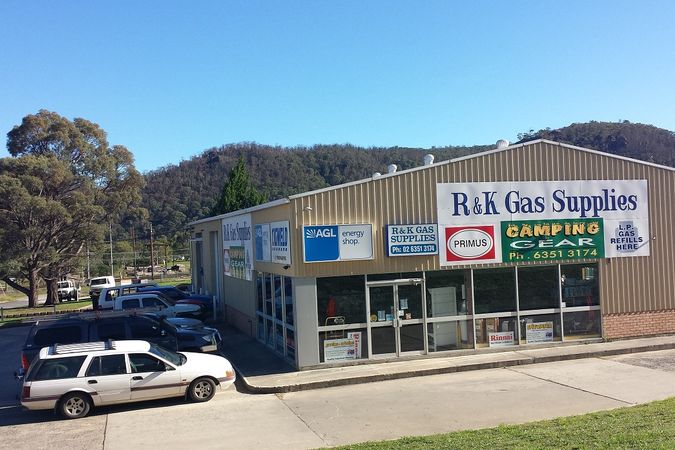 Multi-purpose Gas, Industrial Supplies and Camping.