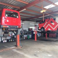 Highly profitable, flexible Car Repair and Service centre image