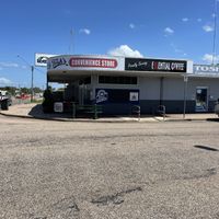 CONVENIENCE STORE FOR SALE PLUS FULL LOTTO image