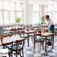 FULLY UNDER MANAGEMENT RESTAURANT FOR SALE image