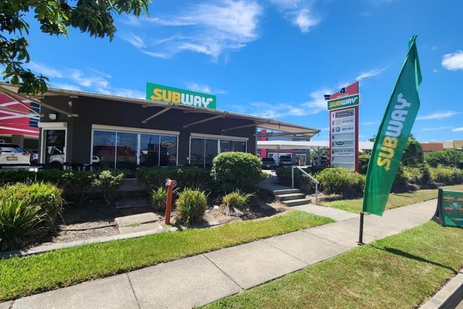 Subway - Loganholme Industrial Area! Short Hours! 5 1/2 days a week! Growth Corridor! Remodelled!