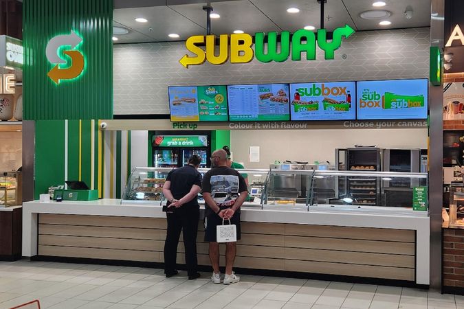Subway Hyperdome Loganholme, New Store, Est $180k To Working Owner Operator! Short Hours!