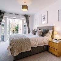 UNDER OFFER - High Quality Short to Medium-Stay Accommodation – Melbourne, VIC image