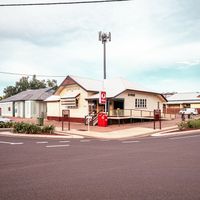 Australia Post Office + Freehold Option - Cloncurry image
