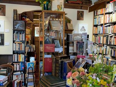 FREEHOLD Bookshop with Accommodation / Cafe Potential - Ballarat, VIC image